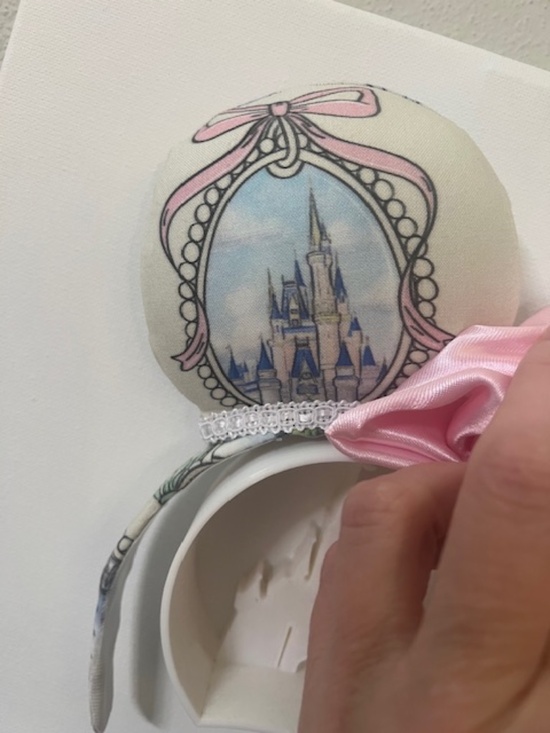 Vintage Coquette Park Hopper Theme Minnie Ears Headband main image 10